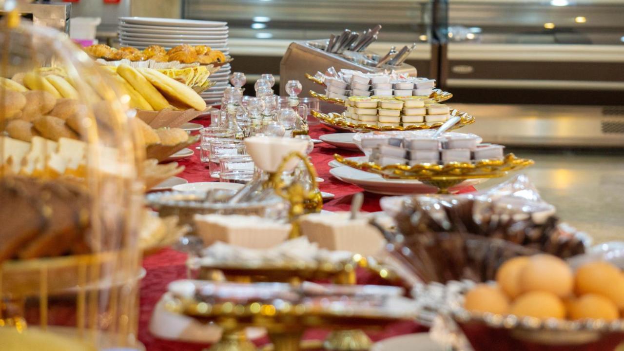 阿特纳斯酒店 Tétouan 外观 照片